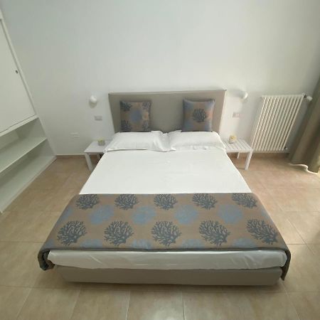 Casa Fiorita Bed & Breakfast เวียสเต ภายนอก รูปภาพ