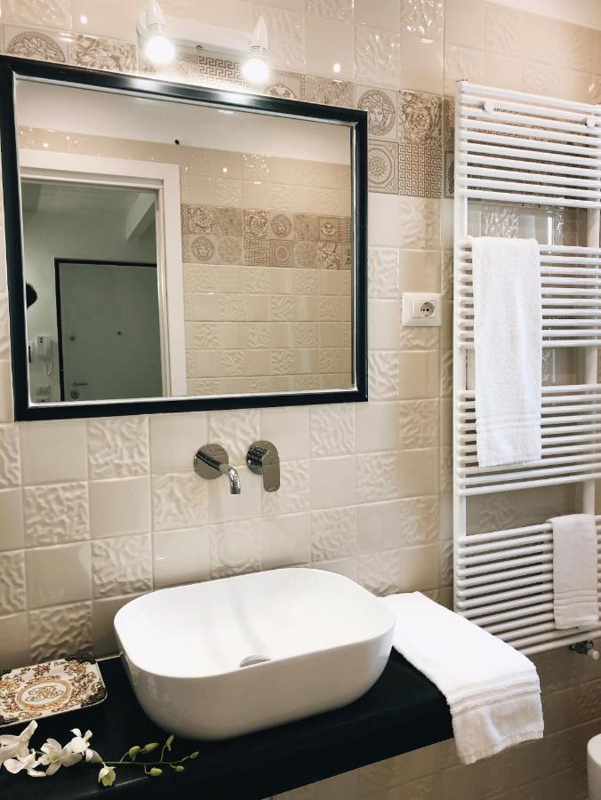Casa Fiorita Bed & Breakfast เวียสเต ภายนอก รูปภาพ