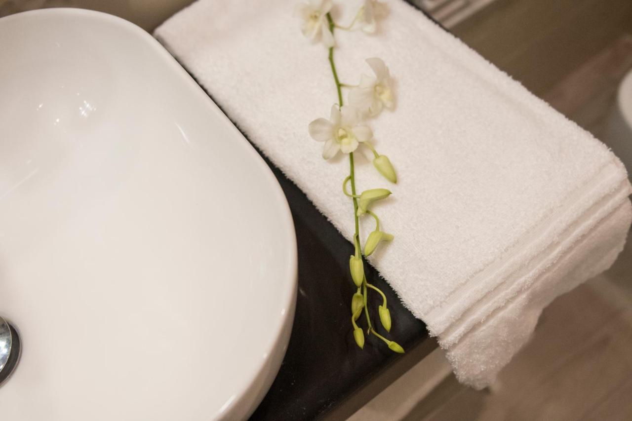 Casa Fiorita Bed & Breakfast เวียสเต ภายนอก รูปภาพ