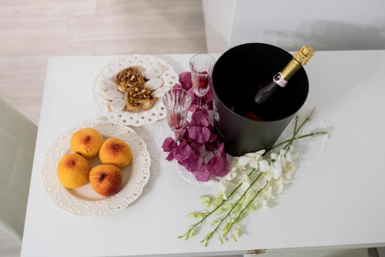 Casa Fiorita Bed & Breakfast เวียสเต ภายนอก รูปภาพ